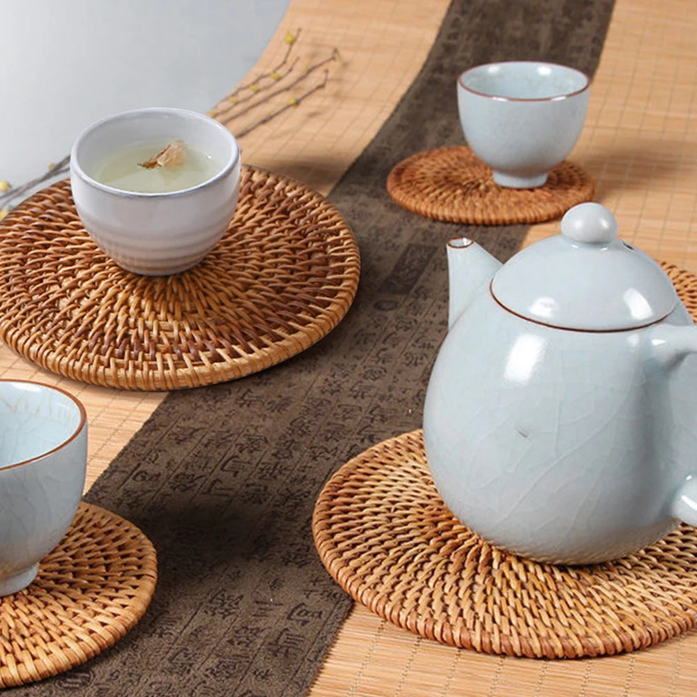 Retro Natural Rattan Woven Placemat round Table Mat Insulation Coasters Pot Coffee Placemats Pad Anti-Slip Table Mats Handicraft