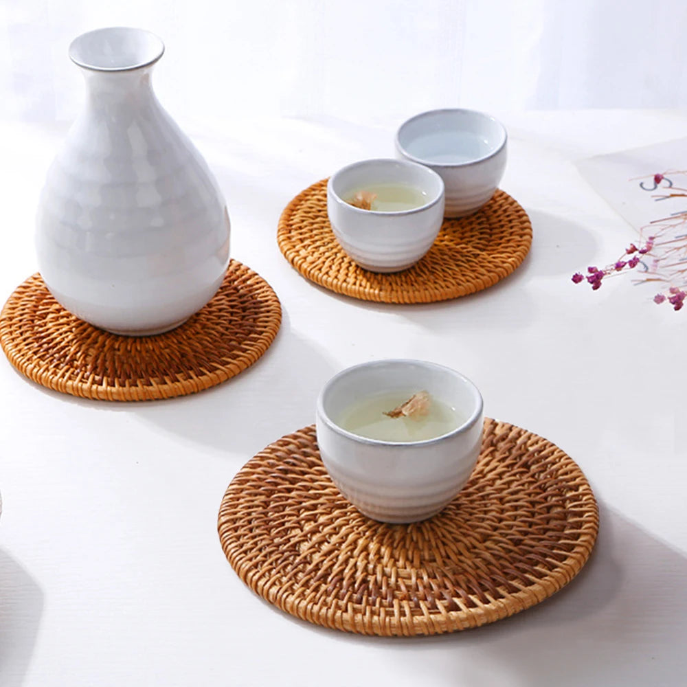 Retro Natural Rattan Woven Placemat round Table Mat Insulation Coasters Pot Coffee Placemats Pad Anti-Slip Table Mats Handicraft